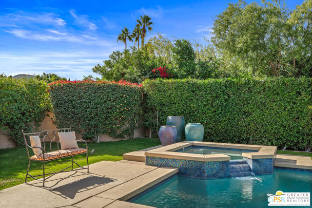 36750 Nancy Lane, Rancho Mirage CA: https://media.crmls.org/mediaz/484887c7-6e33-406b-bd35-acec1da93b9f.jpg