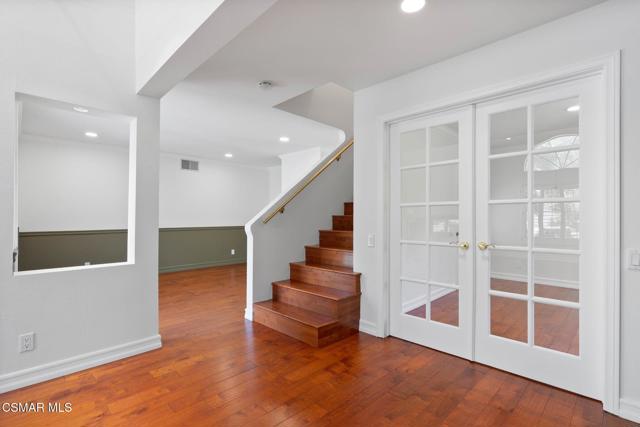 1984 Nettlebrook Street, Westlake Village CA: https://media.crmls.org/mediaz/4848f88f-5fc2-44ae-bc61-207c9d5508e4.jpg