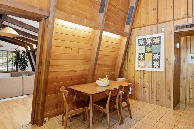 1482 Wilt Rd., Fallbrook CA: https://media.crmls.org/mediaz/48495861-438f-4b82-9869-affec0a80cb5.jpg