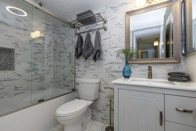 991 Fassler Avenue, Pacifica CA: https://media.crmls.org/mediaz/484af2ee-8125-484f-b6fa-c872e7f545f8.jpg