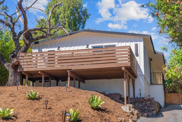 Detail Gallery Image 2 of 37 For 4397 Cartagena Dr, San Diego,  CA 92115 - 4 Beds | 2 Baths