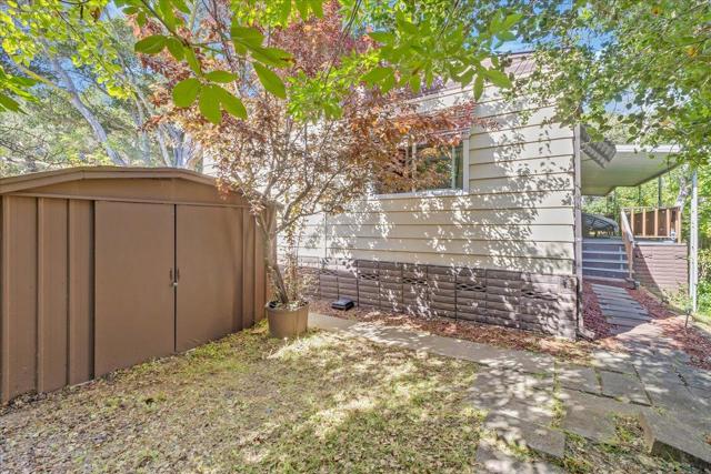 17617 Pond Derosa, Salinas CA: https://media.crmls.org/mediaz/484b54e0-c4b5-48c6-a243-451bc35eb7fd.jpg
