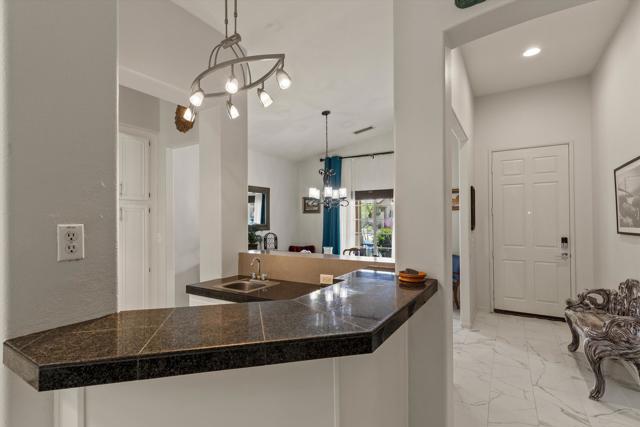 26696 Avenida Quintana, Cathedral City CA: https://media.crmls.org/mediaz/484b6437-bda2-4470-b744-b8df65d591f8.jpg