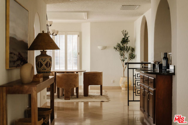 3837 Paseo De Las Tortugas, Torrance CA: https://media.crmls.org/mediaz/484b9b63-171e-4242-944f-4ad4a8682cb0.jpg