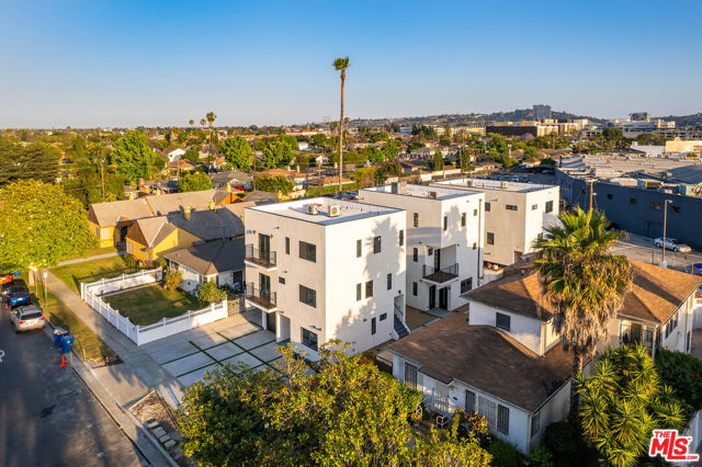 6082 18th Street, Los Angeles, California 90035, ,Multi-Family,For Sale,18th,23321717
