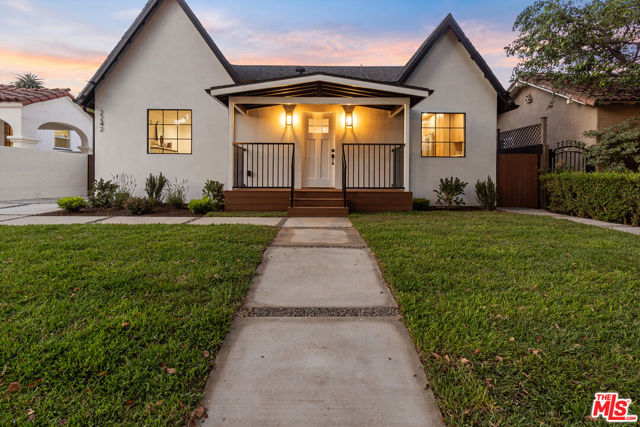 2242 Camden Avenue, Los Angeles, California 90064, 4 Bedrooms Bedrooms, ,3 BathroomsBathrooms,Single Family Residence,For Sale,Camden,24405955