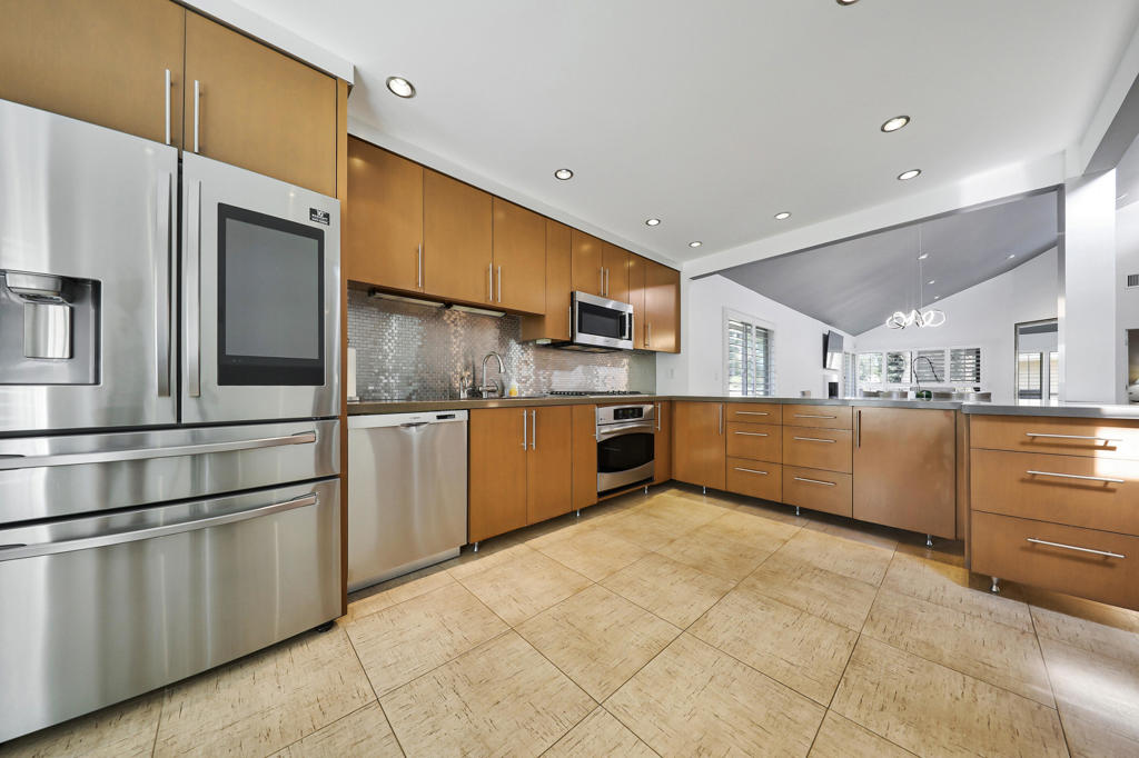 MLS #219135978DA image #1