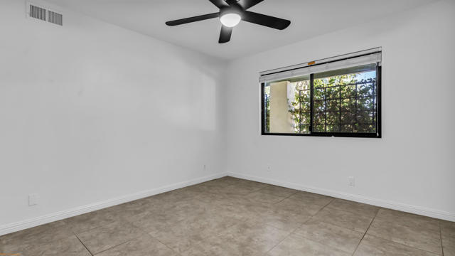 1000 Saint Thomas Circle, Palm Springs, CA 92264