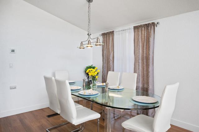 47685 Prado Way Way, Indio CA: https://media.crmls.org/mediaz/485177ad-8052-47aa-a247-aded029acdb3.jpg