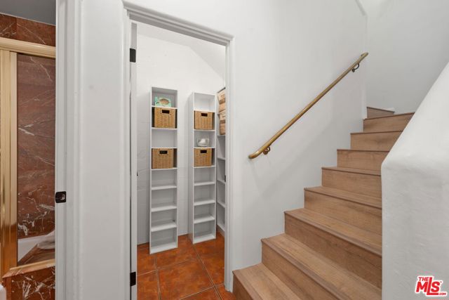 Drew Fenton | 25648 Timpangos Drive Calabasas CA | MLS: 7491855