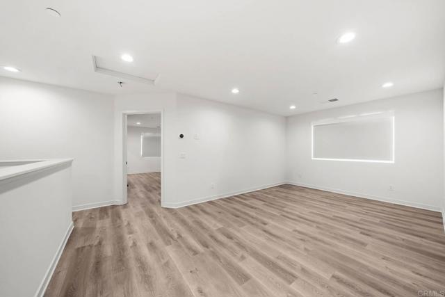 Image 24 of 42 For 747 Anastasia Court