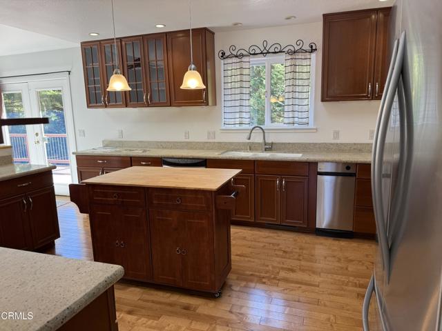 Detail Gallery Image 7 of 38 For 18920 Timberpointe Dr, Fort Bragg,  CA 95437 - 2 Beds | 2/1 Baths