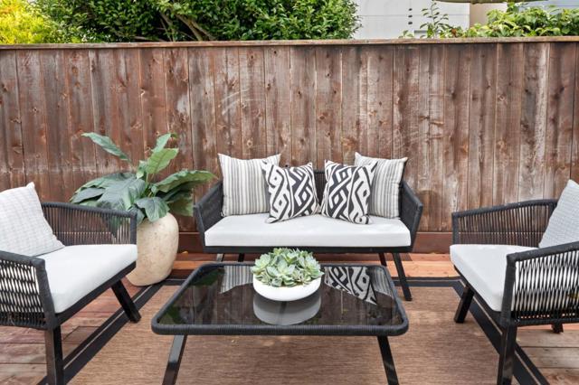 154 Stanyan Street, San Francisco CA: https://media.crmls.org/mediaz/485407f7-ce37-4fbc-adc8-05963b01edf3.jpg