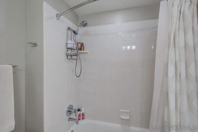 321 10th Ave, San Diego CA: https://media.crmls.org/mediaz/48540a38-30d1-42a1-9216-ccccb3778abe.jpg