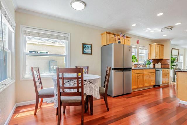 604 Key Boulevard, Richmond CA: https://media.crmls.org/mediaz/48545b58-c117-45c2-b2f5-9e588675ea1d.jpg