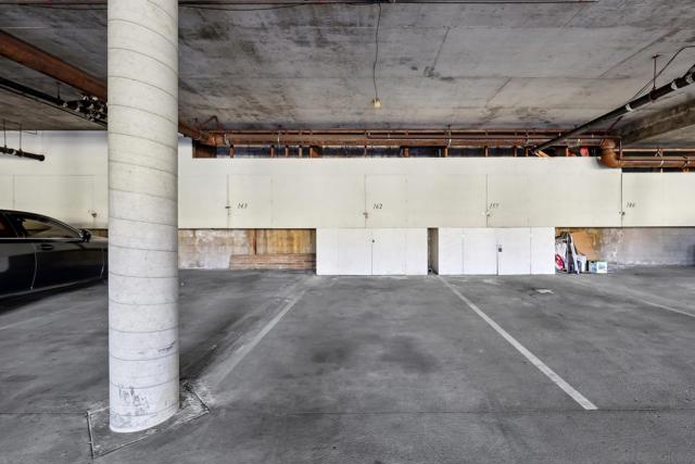 872 S Sierra Ave, Solana Beach CA: https://media.crmls.org/mediaz/48553412-0062-4dfe-a3b3-4b437a3a6a1a.jpg