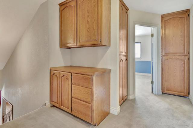 270 Rio Vista Drive, King City CA: https://media.crmls.org/mediaz/485555d8-5885-4530-bf6c-122b83c4190a.jpg