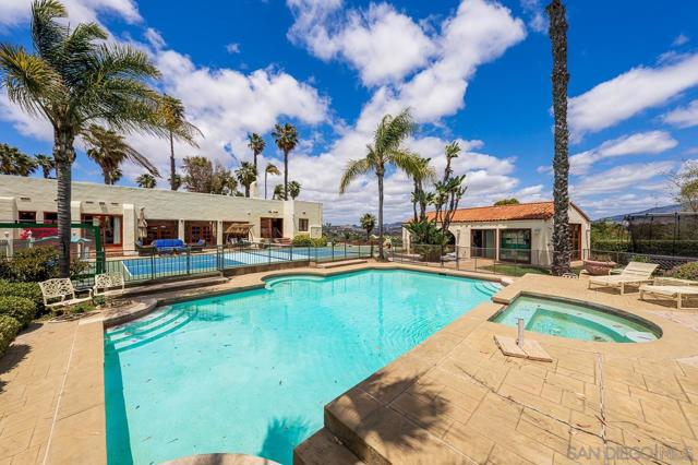 3928 La Cresta Way, Bonita CA: https://media.crmls.org/mediaz/485571d1-678b-4cd9-bd04-06c974525a9d.jpg