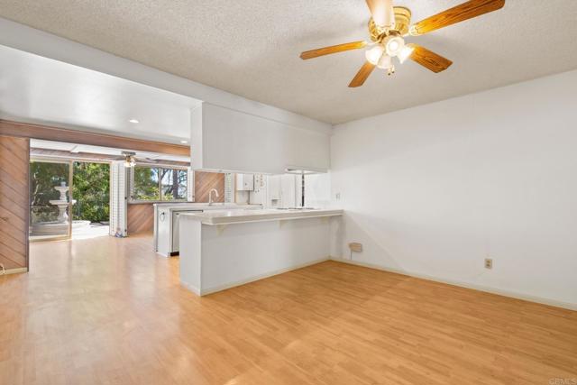 Detail Gallery Image 10 of 54 For 602 Fresca St, Solana Beach,  CA 92075 - 4 Beds | 2 Baths