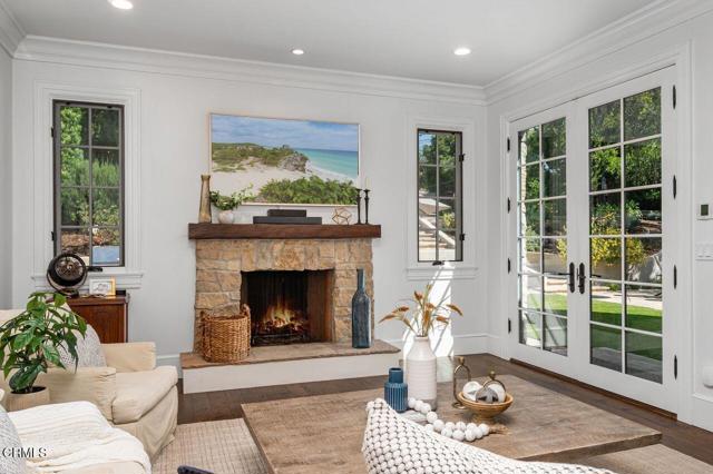 Detail Gallery Image 20 of 52 For 951 Descanso Dr, La Canada Flintridge,  CA 91011 - 5 Beds | 4/1 Baths