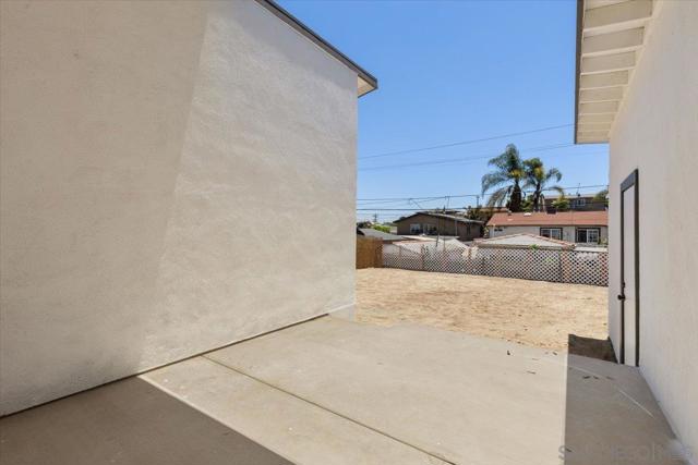 Image 13 of 23 For 3867 Teak St