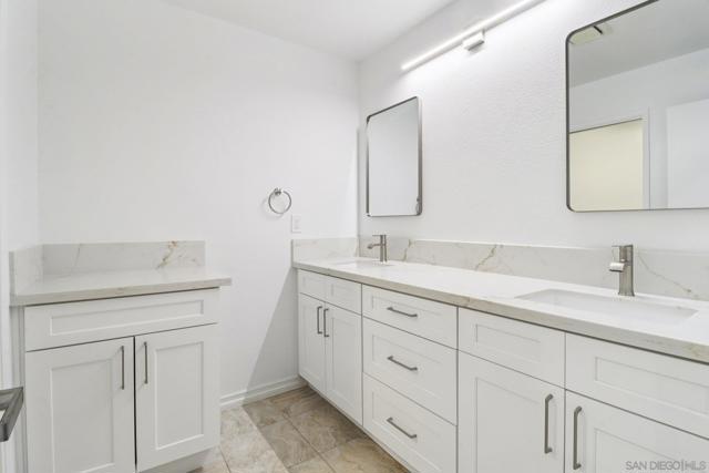 13080 Camino Del Valle, Poway CA: https://media.crmls.org/mediaz/4857f71d-b738-4dc8-b8fd-ed71115b43b0.jpg