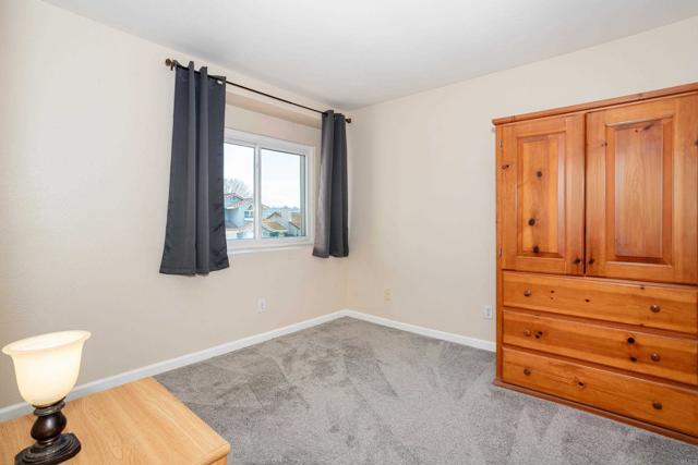 Detail Gallery Image 19 of 30 For 767 Rivertree Dr, Oceanside,  CA 92058 - 5 Beds | 3 Baths