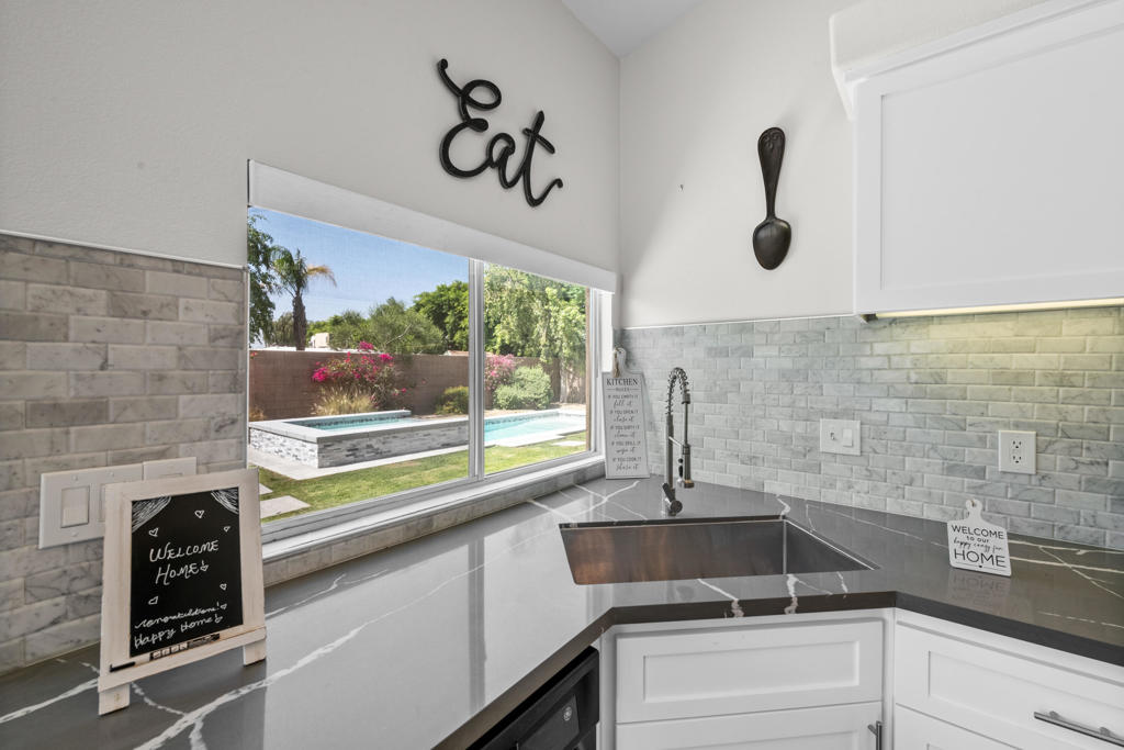 MLS #219138725DA image #16