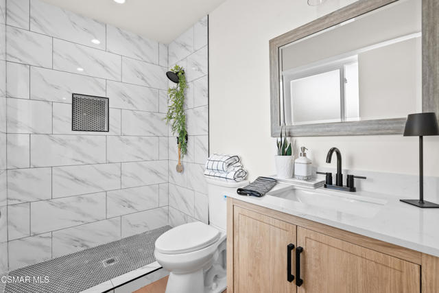 3167 Waco Avenue, Simi Valley CA: https://media.crmls.org/mediaz/485a6ae4-ba1c-42ca-af90-f012afc365fd.jpg