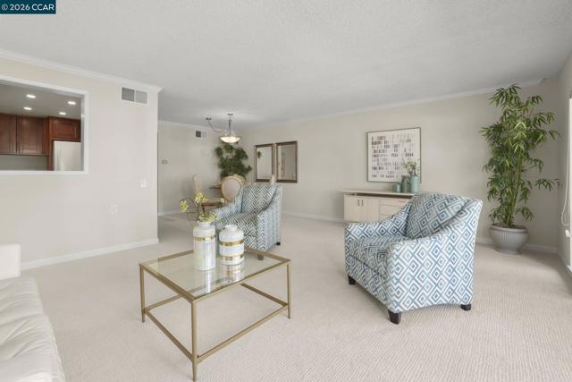 1525 Canyonwood Ct, Walnut Creek CA: https://media.crmls.org/mediaz/485a9610-0741-42b7-9c9c-d0e977df01a9.jpg