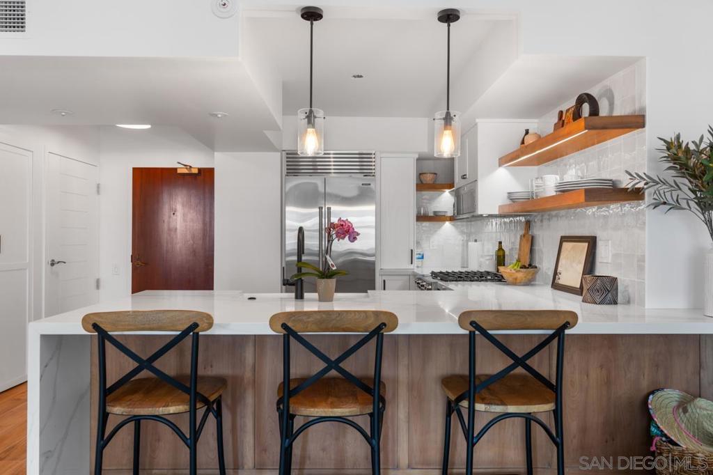 500 Harbor Dr. - photo 8