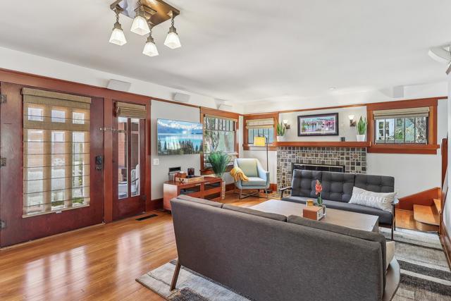 4472 Hortensia St, San Diego CA: https://media.crmls.org/mediaz/485b0ddc-369e-46dd-8a2f-b5d99aac84ce.jpg