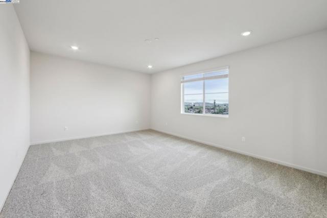 4111 Markovich Court, Richmond CA: https://media.crmls.org/mediaz/485bc8eb-744e-4316-9803-1453c6290f7b.jpg