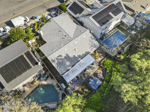 29148 Hillrise Drive, Agoura Hills CA: https://media.crmls.org/mediaz/485c6750-8db8-4fce-b686-91f50655b4cb.jpg