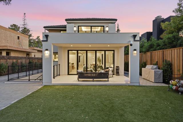 543 Tennyson Avenue, Palo Alto CA: https://media.crmls.org/mediaz/485cd32b-c38d-4f57-bcfb-f8f38b5de829.jpg