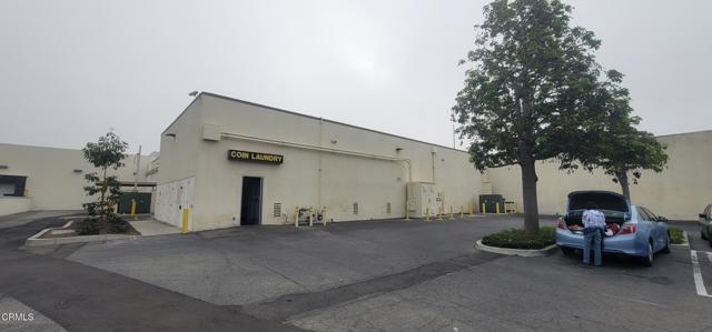 383 Carmen Drive, Camarillo CA: https://media.crmls.org/mediaz/485d6eda-d6d7-4fdf-a694-cd88923a1e6f.jpg