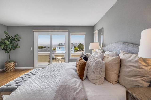 448 Correas Street, Half Moon Bay CA: https://media.crmls.org/mediaz/485dbbcc-f4a3-4b66-9774-a542c61bbe82.jpg