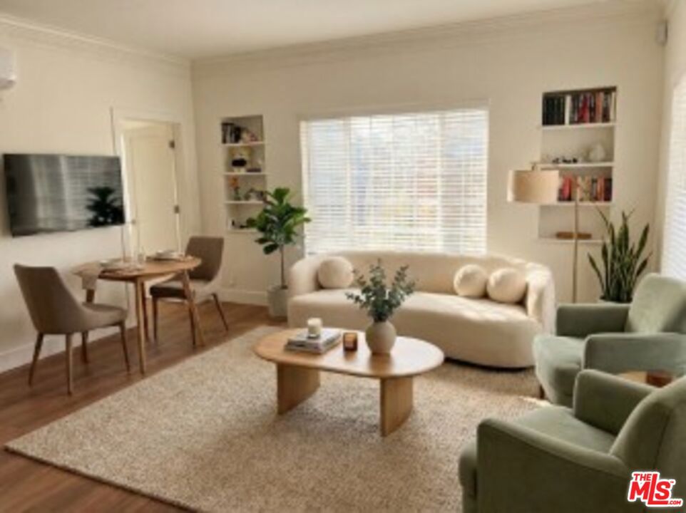 1000 S Sherbourne Drive