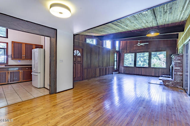 Detail Gallery Image 8 of 43 For 32371 Middle Ridge Rd, Albion,  CA 95410 - 3 Beds | 2 Baths