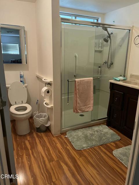 Detail Gallery Image 11 of 14 For 36 Copland Cir #36,  Ventura,  CA 93003 - 2 Beds | 2 Baths