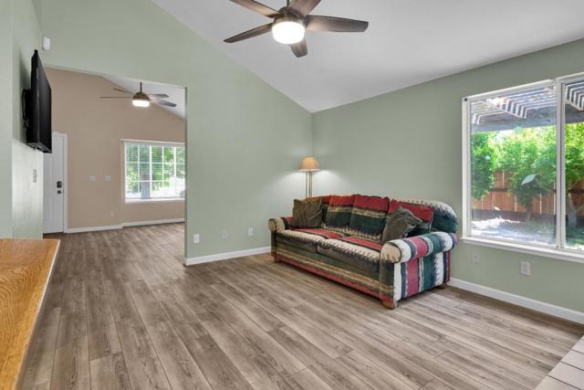 309 Windsor Court, King City CA: https://media.crmls.org/mediaz/4860333c-502e-4719-8377-1e0b94d3506d.jpg