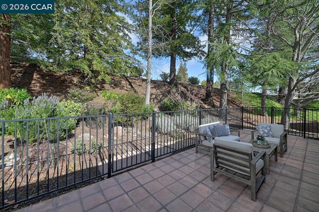 Image 9 of 57 For 2717 Ptarmigan Dr  2