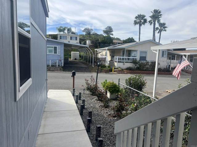 Detail Gallery Image 3 of 19 For 971 Borden Rd #SPC 143,  San Marcos,  CA 92069 - 4 Beds | 2 Baths