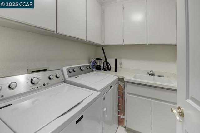 5910 Horsemans Canyon Dr, Walnut Creek CA: https://media.crmls.org/mediaz/48619b39-59dd-488a-bed2-05e370436e03.jpg