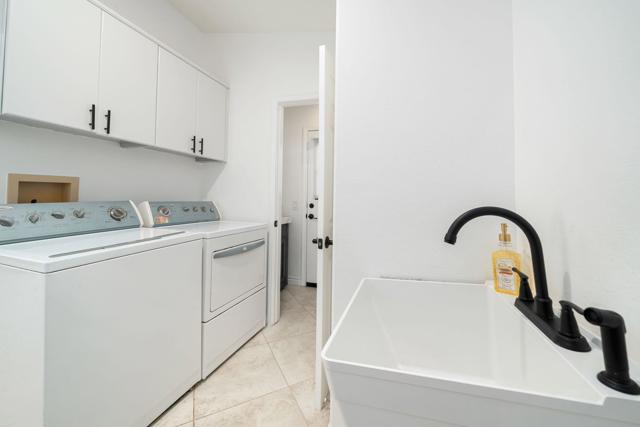 Image 34 of 51 For 74830 Waring Court