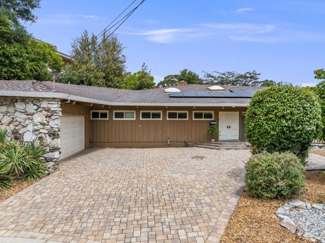 18009 Laird Court, Castro Valley CA: https://media.crmls.org/mediaz/4862b75b-82b6-40d7-a9ab-3b78850c8592.jpg