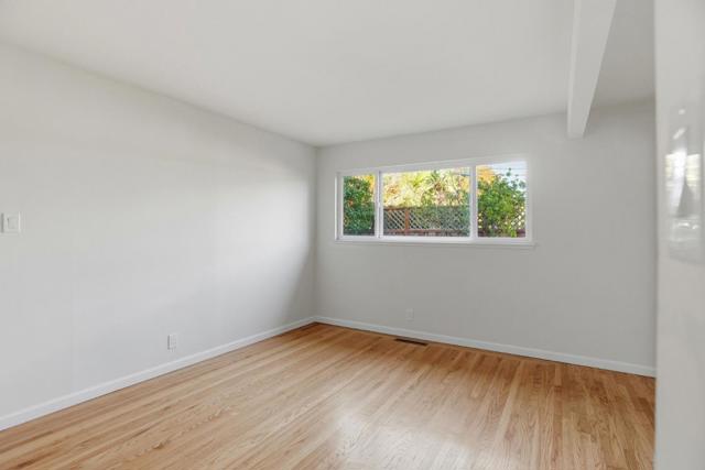 1079 Annapolis Drive, San Mateo CA: https://media.crmls.org/mediaz/4862df6f-5535-436f-a15f-74e781a805ec.jpg