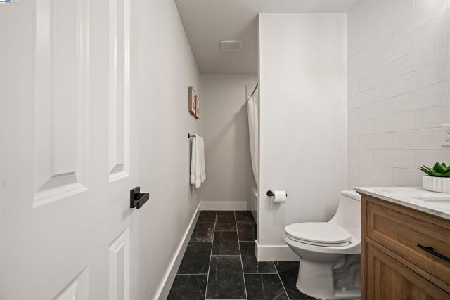 625 3rd Ave, San Bruno CA: https://media.crmls.org/mediaz/4863a397-b4e6-4def-a50a-3d2bc133e121.jpg