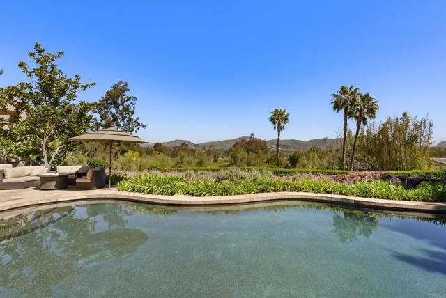 17037 El Mirador, Rancho Santa Fe CA: https://media.crmls.org/mediaz/4865bd83-b823-49be-b891-660f4bdd5aba.jpg