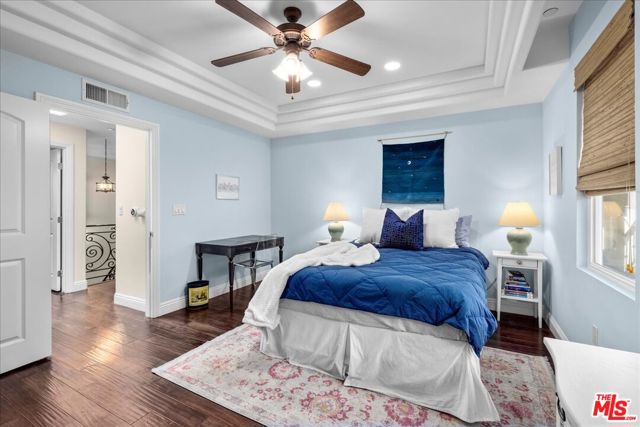 12044 Hoffman Street, 302 photo 22